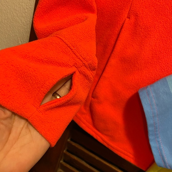 3/$10 ❤️☀️”Easy to see you & keep you safe in a crowd” Bright Young Fun bundle🌈 - Picture 5 of 11